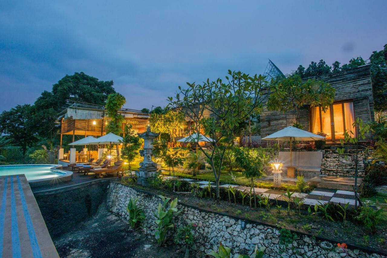 Wisma tamu Kabeh Jati Garden Villa&restaurant 3*
