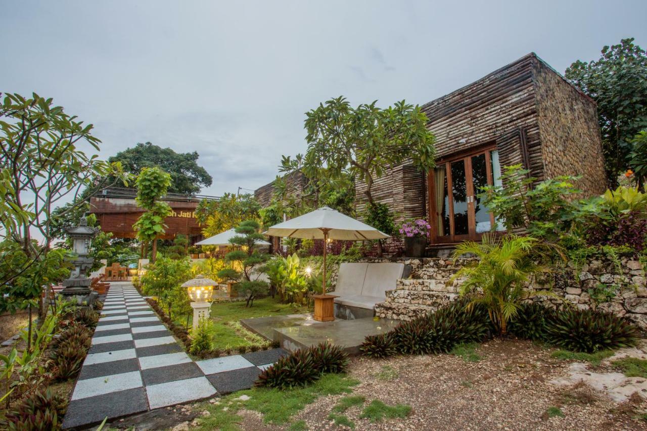 Wisma tamu Kabeh Jati Garden Villa&restaurant